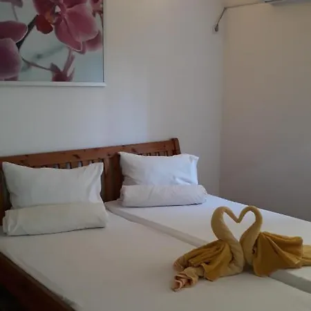 Casa Silvia 2* エフォリエ・ノルド